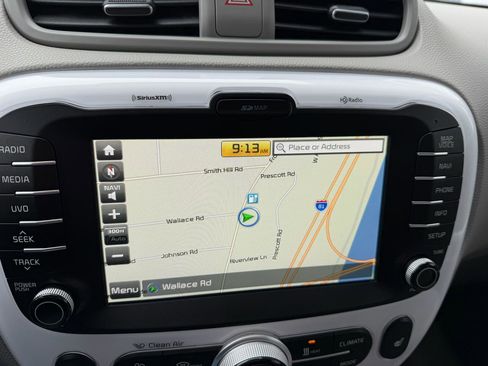 Used 2018 Kia Soul EV image 14