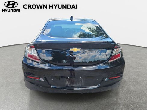Used 2018 Chevrolet Volt Premier w/ Driver Confidence Package FWD image 5
