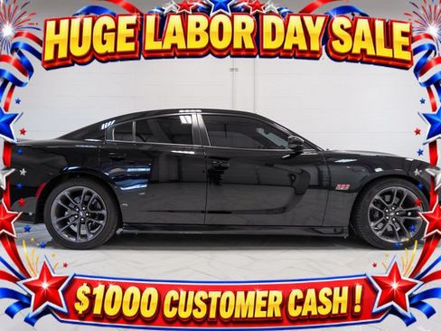 Used 2023 Dodge Charger Scat Pack w/ Technology Group RWD image 28