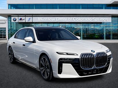 Used 2025 BMW 760i xDrive w/ Premium Package