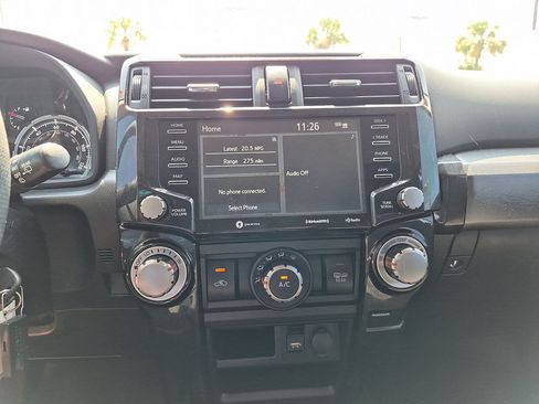 Used 2020 Toyota 4Runner TRD Off-Road AWD/4WD image 21