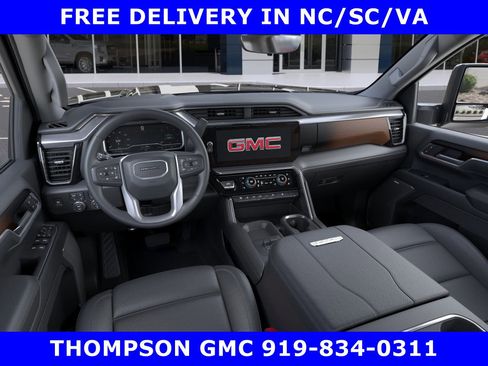 New 2025 GMC Sierra 2500 Denali w/ Denali Reserve Package image 18