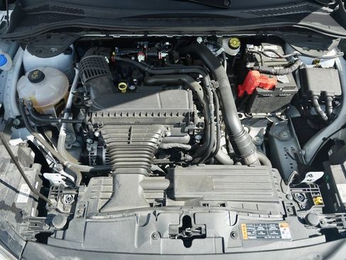 Used 2024 Ford Escape Platinum w/ Premium Technology Package image 39