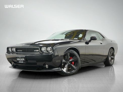 Used 2009 Dodge Challenger SRT8 w/ SRT Option Group II RWD image 1