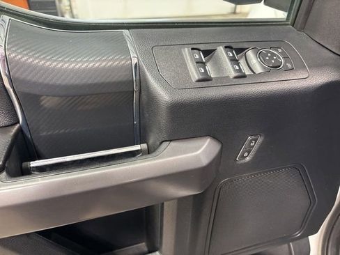 Used 2019 Ford F150 XLT w/ Equipment Group 302A Luxury AWD/4WD image 19