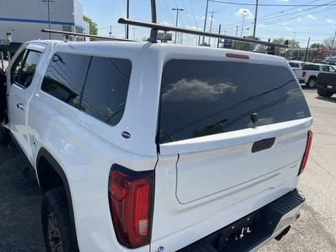 Used 2019 GMC Sierra 1500 SLT w/ SLT Premium Plus Package AWD/4WD image 24