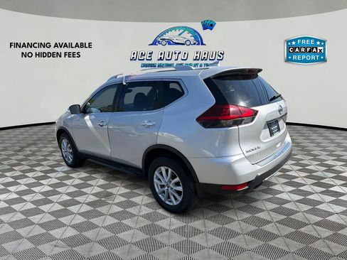 Used 2018 Nissan Rogue SV AWD/4WD image 5