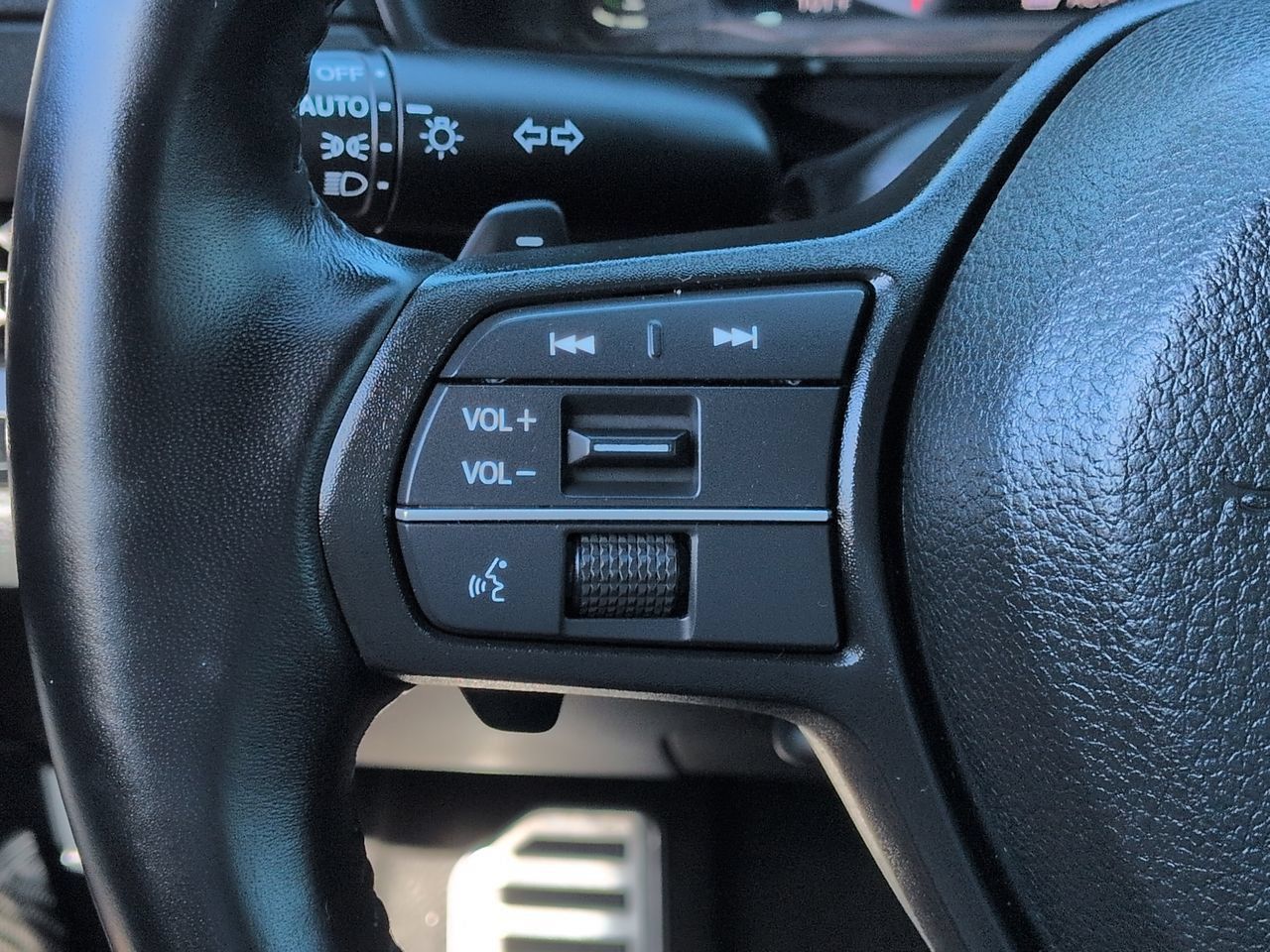 Used 2023 Honda Accord Sport image 24
