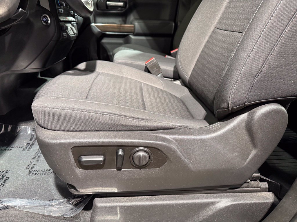 Used 2021 Chevrolet Silverado 1500 RST AWD/4WD image 13