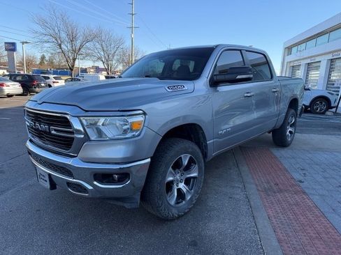 Used 2019 RAM 1500 Big Horn image 3