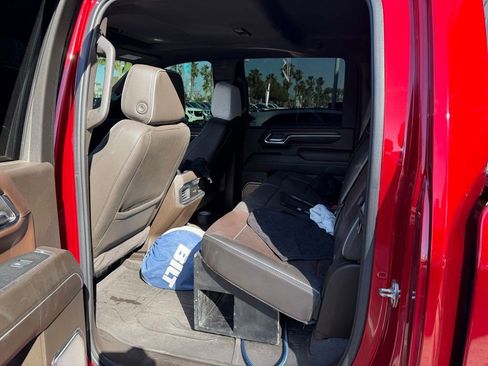Used 2024 GMC Sierra 2500 Denali w/ Denali Reserve Package AWD/4WD image 7