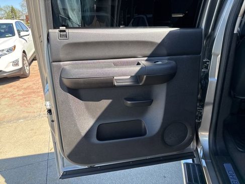 Used 2013 Chevrolet Silverado 3500 LT w/ Interior Plus Package AWD/4WD image 45