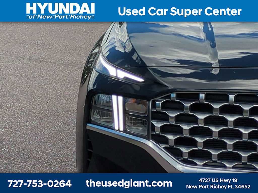 Certified 2023 Hyundai Santa Fe SEL w/ Premium Package FWD image 9