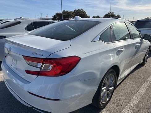 Used 2020 Honda Accord LX image 5