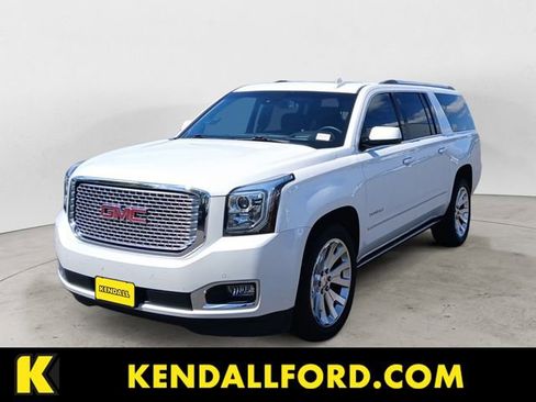 Used 2017 GMC Yukon XL Denali w/ Open Road Package AWD/4WD image 1