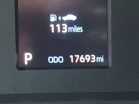 Used 2022 Toyota Tundra Limited image 25