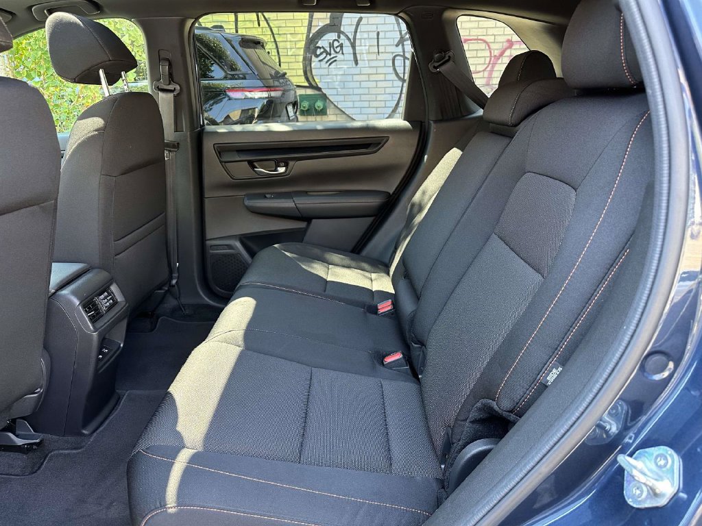 Used 2024 Honda CR-V Sport image 14