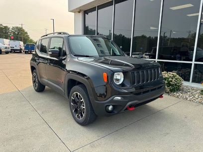 Used 2023 Jeep Renegade Trailhawk w/ Trailer Tow Group