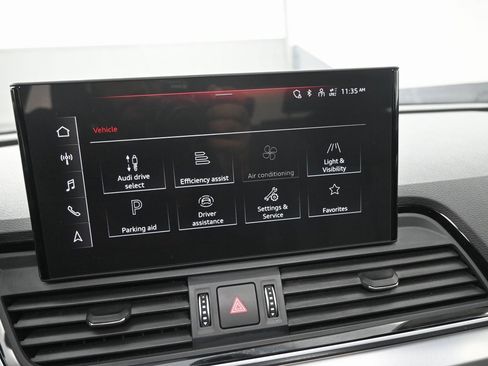 Used 2025 Audi Q5 2.0T Premium image 15