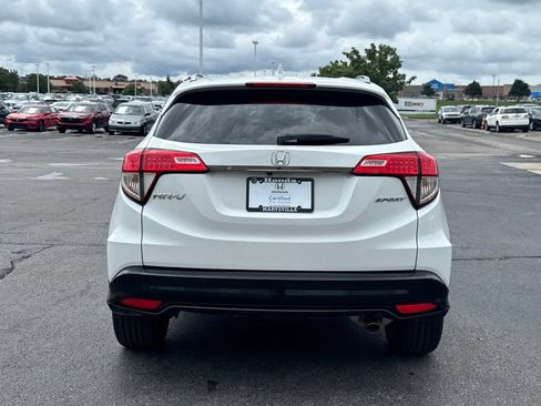 Certified 2022 Honda HR-V Sport image 6