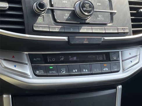 Used 2015 Honda Accord LX image 16