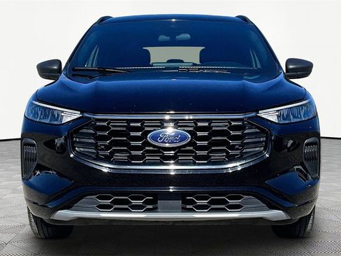 Certified 2023 Ford Escape ST-Line w/ Tech Pack #1 image 3