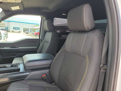 Used 2025 Ford F150 STX w/ Equipment Group 200A RWD image 15