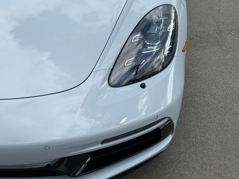 New 2025 Porsche 718 Boxster GTS RWD image 11
