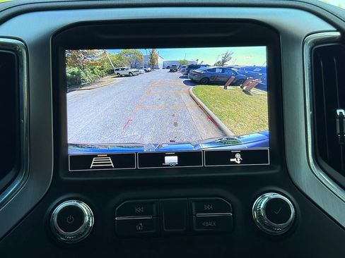 Used 2020 GMC Sierra 1500 SLT w/ SLT Premium Plus Package AWD/4WD image 18