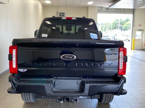 New 2026 Ford F250 XLT w/ XLT Premium Package AWD/4WD image 6