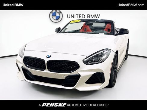 Used 2022 BMW Z4 M40i w/ Premium Package RWD image 1