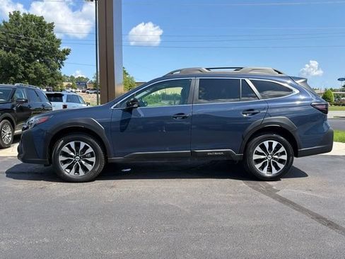 Used 2024 Subaru Outback Limited AWD/4WD image 5