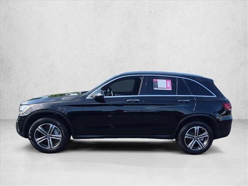 Used 2021 Mercedes-Benz GLC 300 4MATIC image 9