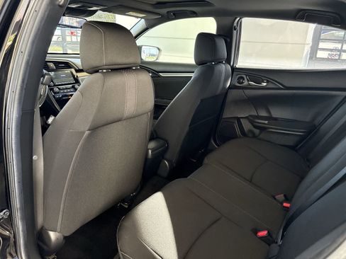 Used 2019 Honda Civic EX image 11