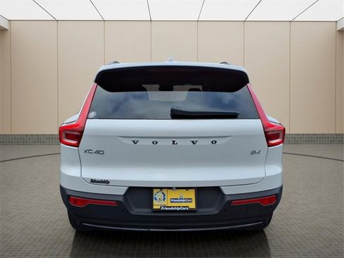 New 2026 Volvo XC40 B4 Plus w/ Protection Package Premier image 8