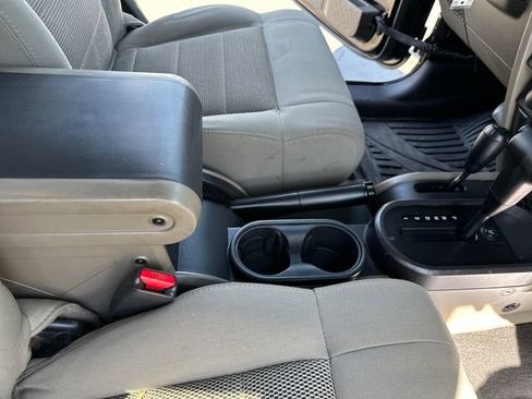 Used 2009 Jeep Wrangler Sahara w/ Trailer Tow Group AWD/4WD image 27