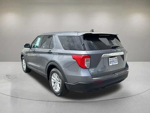 Certified 2021 Ford Explorer 2WD image 4