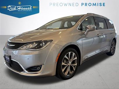 Used 2017 Chrysler Pacifica Limited
