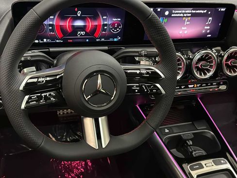 New 2026 Mercedes-Benz GLA 250 4MATIC image 24