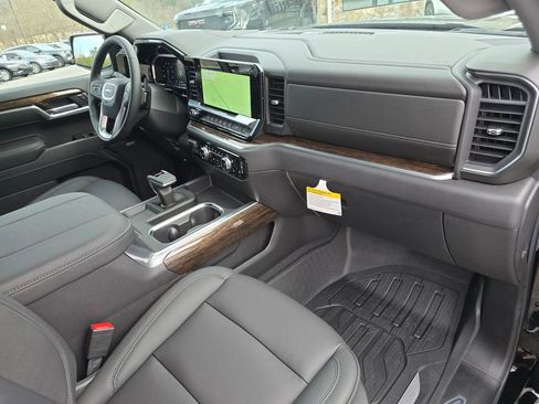 New 2026 GMC Sierra 1500 Elevation w/ Elevation Premium Package image 25