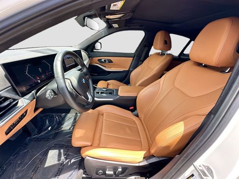Used 2024 BMW 330i Sedan w/ Convenience Package RWD image 19