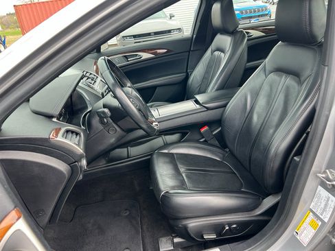 Used 2020 Lincoln MKZ Reserve w/ Elements Package FWD image 12