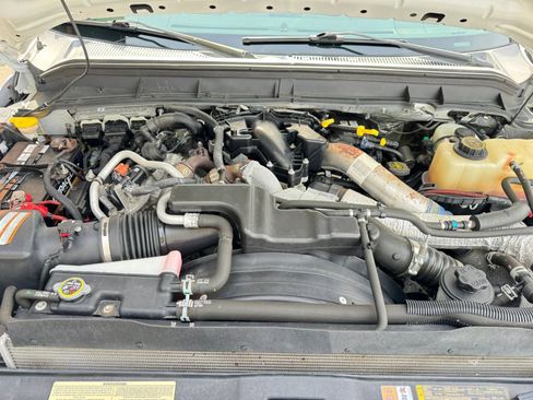 Used 2016 Ford F350 Lariat w/ Lariat Interior Package AWD/4WD image 29