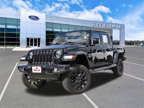 Used 2022 Jeep Gladiator Overland image 1