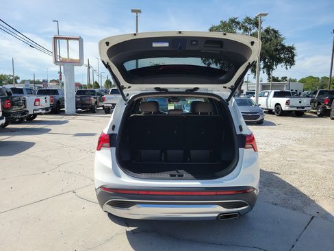 Used 2023 Hyundai Santa Fe SEL w/ Premium Package FWD image 10