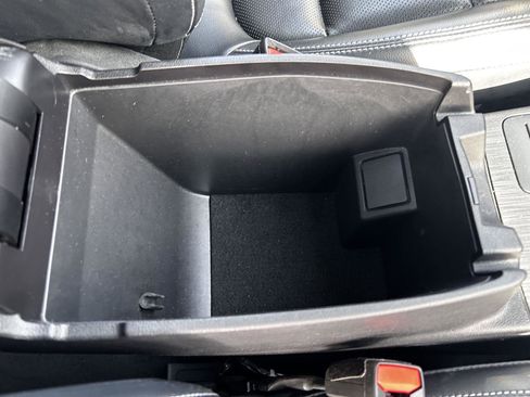 Used 2021 Ford Escape Titanium w/ Class II Trailer Tow Package image 25