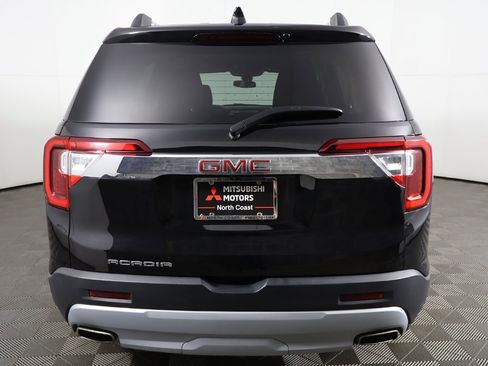 Used 2023 GMC Acadia SLE w/ Driver Convenience Package image 12