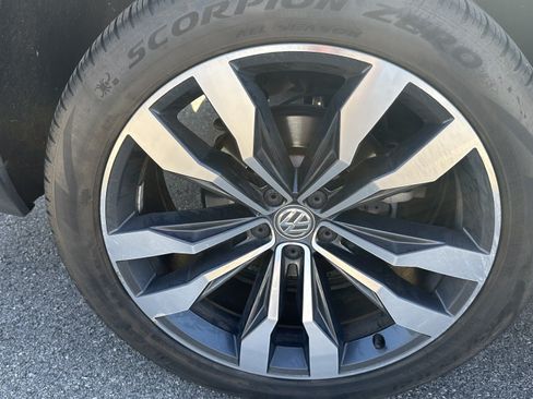 Used 2019 Volkswagen Atlas SEL Premium AWD/4WD image 14