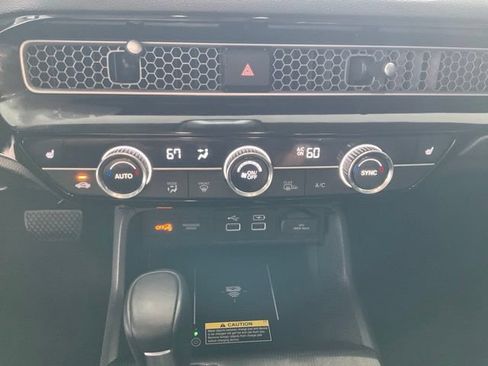 Certified 2024 Honda Civic Touring image 15