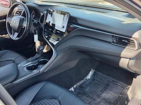 Used 2023 Toyota Camry SE image 21